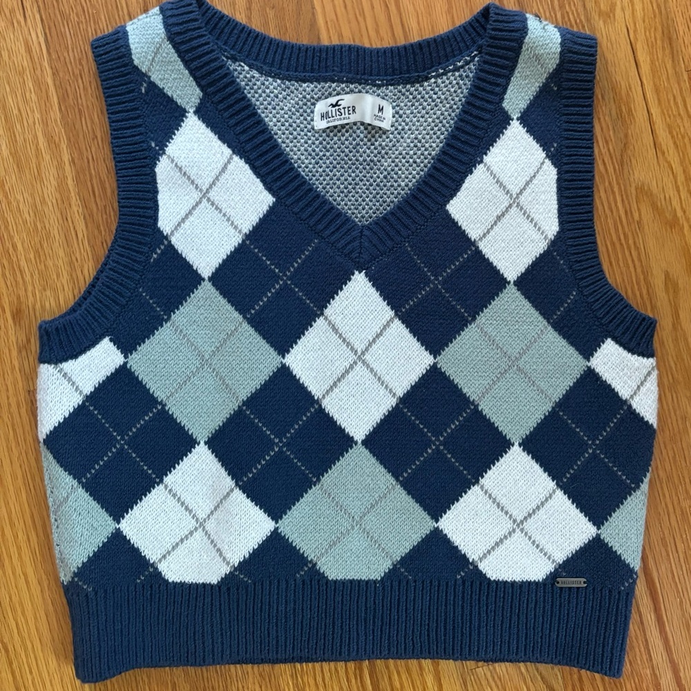 Hollister sweater vest